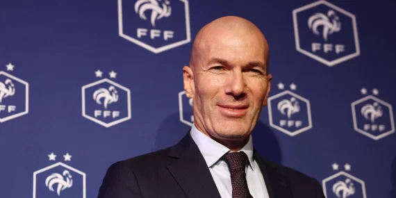 Fransa'da Zidane'ın dini hakkında çıkan haber ortalığı karıştırdı