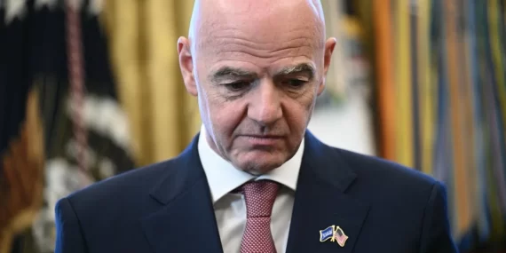 infantinonun-kaderi-kucuk-ulkelerin-elinde-fifada-koltuk-savasi