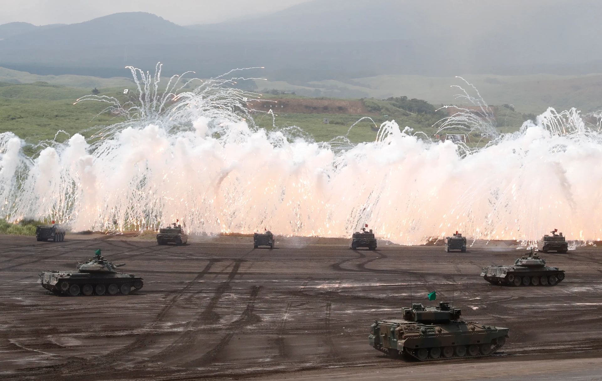Japonya Çin’e karşı silahlanıyor: Yapay zekalı savaş dönemi