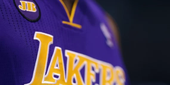 Spor dünyasında rekor satış: Los Angeles Lakers 12.5 milyar dolara satılıyor