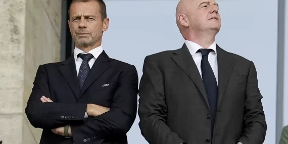 UEFA ile FIFA arasında dev kriz: Infantino'ya belge saklama uyarısı