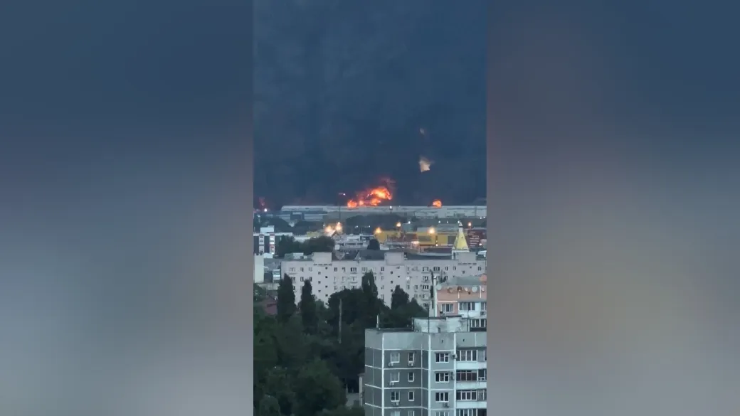 ukrayna-rus-e-ticaret-devini-vurdu-karadenizde-gemilaer-hedefte