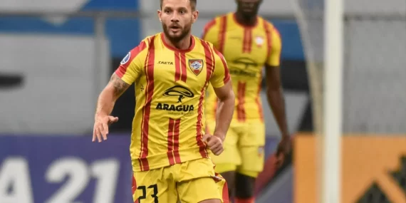 Venezuela'lı futbolcu Homero Calderon ABD'de 6 aydır gözaltında