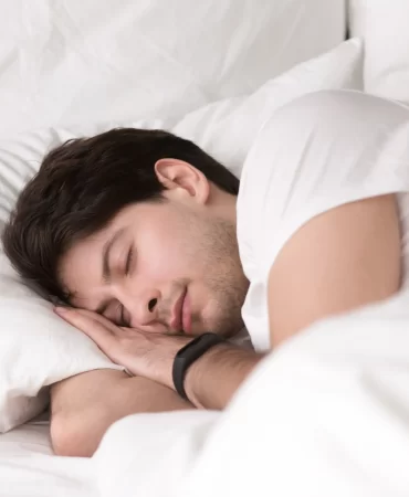 Yastıksız uyumak faydalı mı yoksa ağrı sebebi mi?