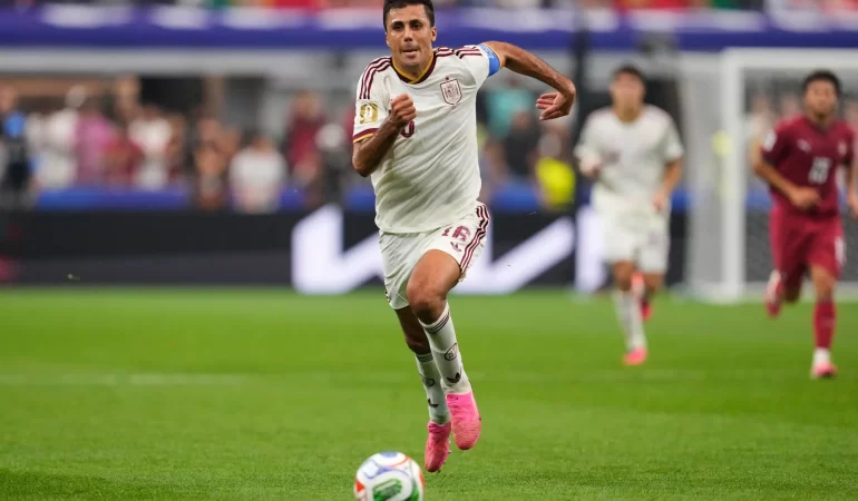 Yılın transferi: Barcelona, Rodri için Manchester City ile anlaştı