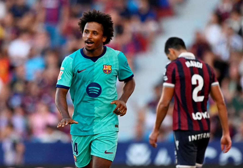 Adeyemi'nin eşinden Real Madrid'e olay gönderme: "140 milyon!"