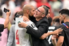 Amrabat'ın Fas Milli Takımı kararına tepki yağdı: 'Şart koşamazsın'