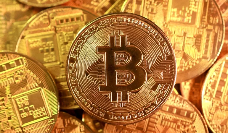 Bitcoin 80 bin dolar sınırında takıldı: ABD talebi zayıf kaldı