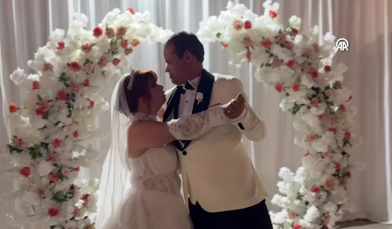 Engelleri sevgiyle aştı: Down sendromlu Betim dünyaevine girdi