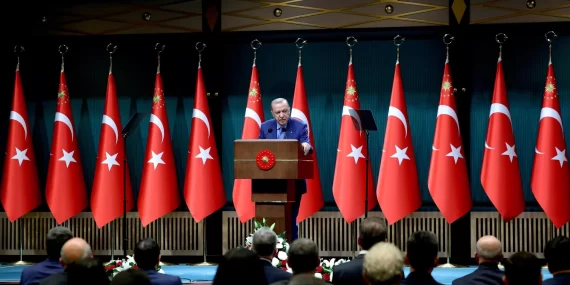 Erdoğan'dan fon soruşturması çıkışı: Karşısında bizi bulur