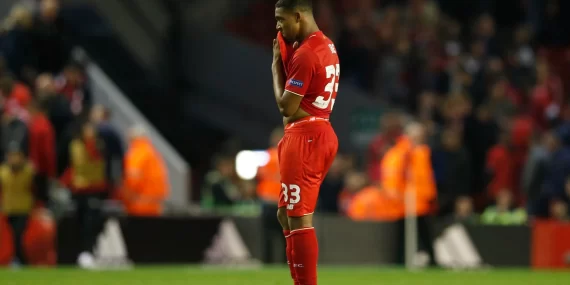 Eski Liverpoollu Jordon Ibe'a şiddet cezası: Saçını koparmıştı