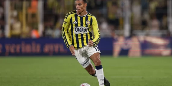 Fenerbahçe'de Lyon maçı sonrası kriz: UEFA'dan iki yıldıza soruşturma!