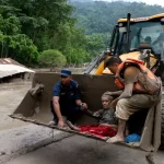 Himalayalar'da sel felaketi: 1500 kayıp aranıyor, bilanço ağır