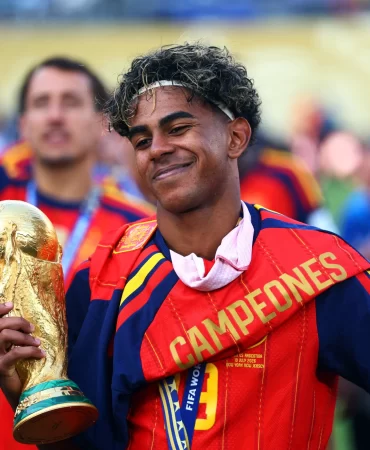 Lamine Yamal Ballon d'Or'a koşuyor: İşte öne çıkan 10 neden