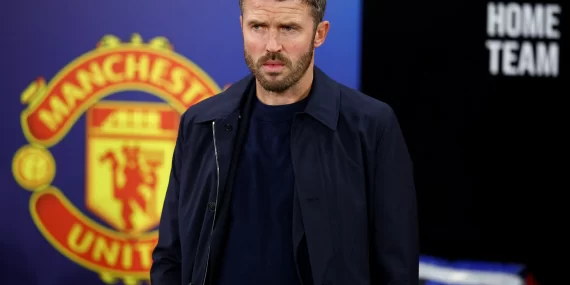 Manchester United’da kriz: Michael Carrick için yolun sonu mu?