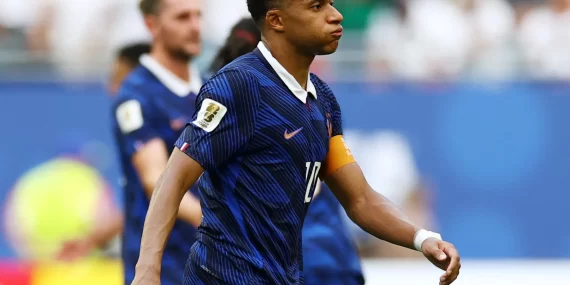 Mbappe’nin 60 bin euroluk hediyesi Fransız polisini yaktı