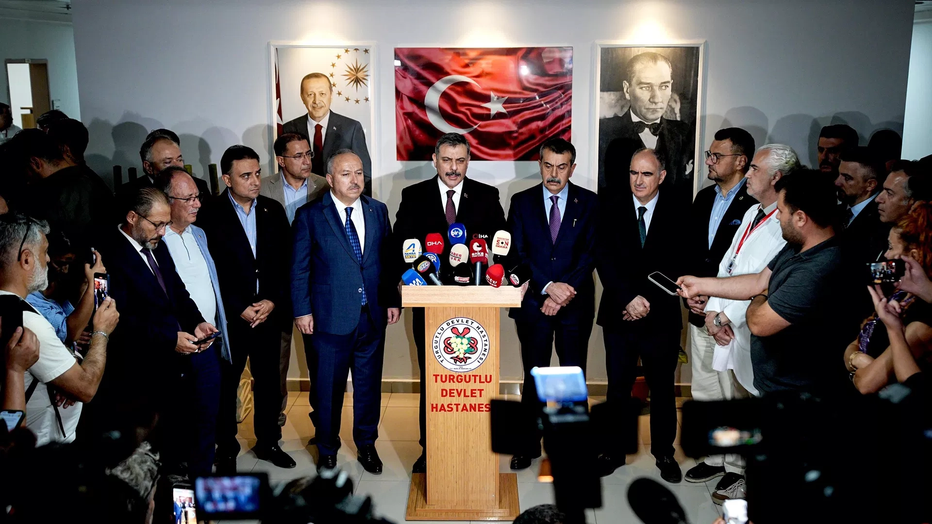 Mustafa Çiftçi: 11 öğrenci yaralandı