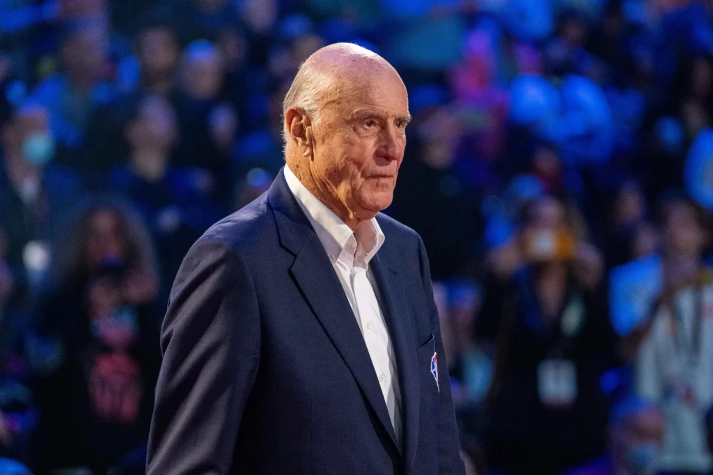 NBA tarihinin ilk MVP'si Bob Pettit 93 yaşında vefat etti