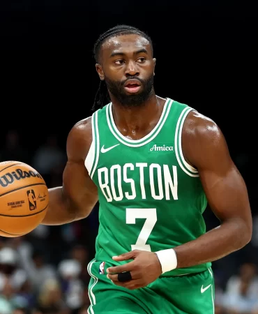 NBA yıldızı ringe çıktı: Jaylen Brown'dan boks sürprizi