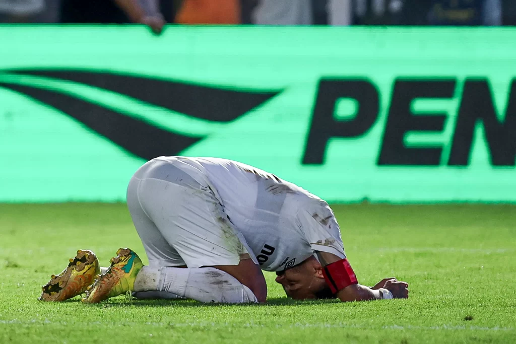 Neymar'dan kötü haber: Santos'ta sakatlık şoku yaşanıyor