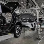 Otomotivde haftanın özeti: Lüks ve ikonik modeller elektrikle dönüştü