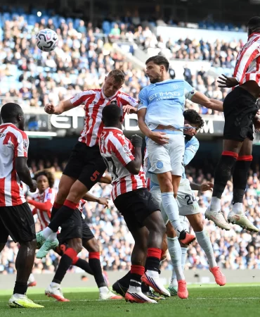 Premier Lig'de nefes kesen gün: Manchester City gol yağdırdı