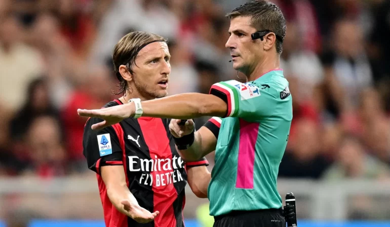 Serie A'da hakem devrimi: İlk 31 maçta sıfır penaltı ve sıfır VAR incelemesi