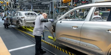 Volkswagen krizinde 11,5 milyar dolarlık rekor fatura: Porsche vurdu