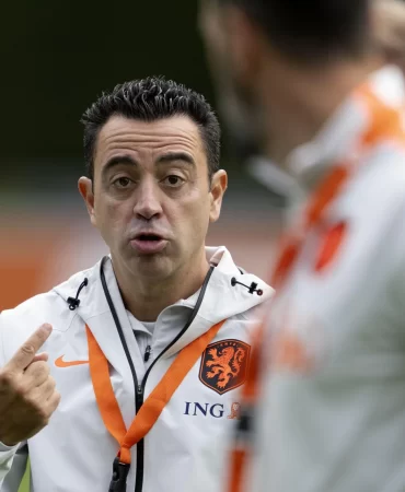 11 günde 4 maç: Xavi'den UEFA ve FIFA'ya sert isyan