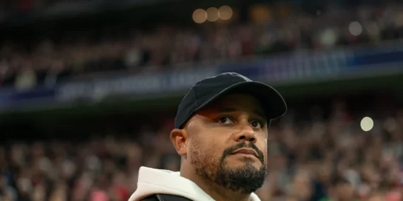 Bayern Münih’te şok: Vincent Kompany acil hastaneye kaldırıldı