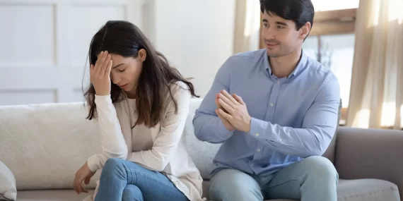 Boşanmak imkansızsa ne yapmalı? Mutsuz evlilikte hayatta kalma rehberi