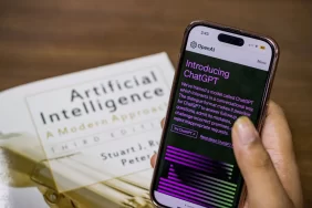ChatGPT'de reklam dönemi: Geniş erişim ile gizlilik endişesi karşı karşıya