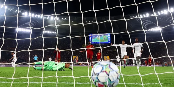 Devler Ligi’nde tarihi gece: 9 maçta tam 46 gol atıldı!