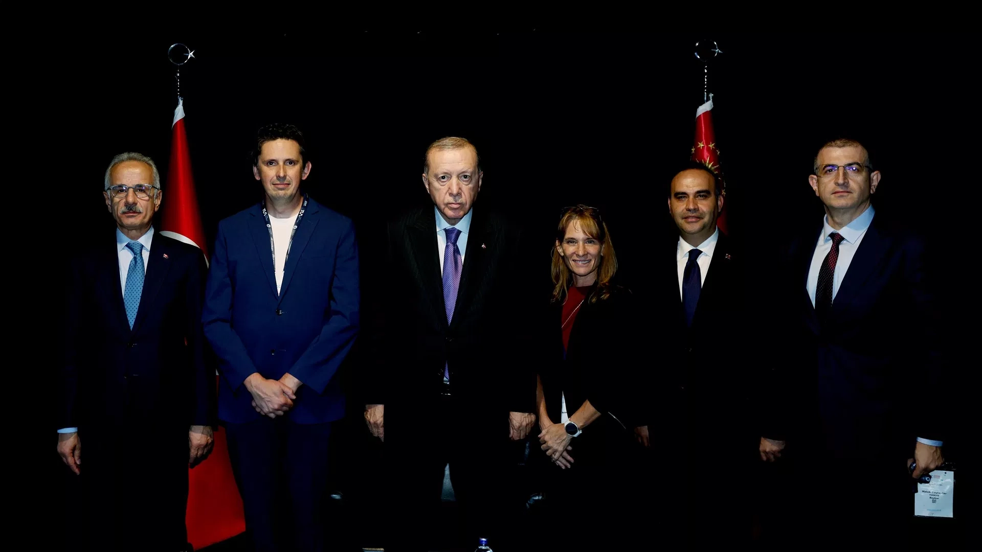 Erdoğan'dan kritik uzay zirvesi: SpaceX heyetiyle Antalya'da görüştü