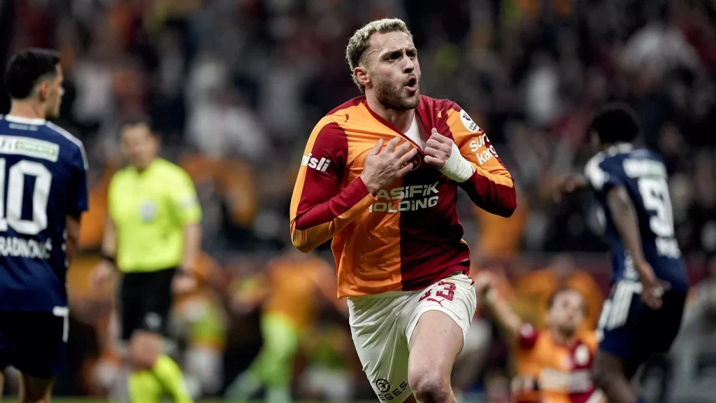 Galatasaray 10 kişiyle kazandı: Kasımpaşa'yı uzatmalarda yıktı