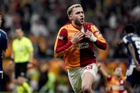 Galatasaray 10 kişiyle kazandı: Kasımpaşa'yı uzatmalarda yıktı