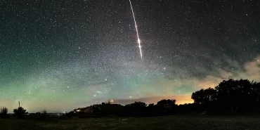 Gökyüzünde ateş topu şöleni: Güney Taurid meteorları başladı