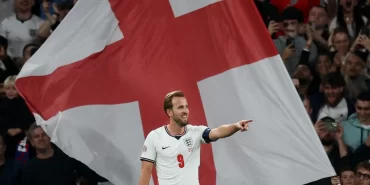 Harry Kane tarihe geçti: Shilton'ın 36 yıllık rekorunu yakaladı!