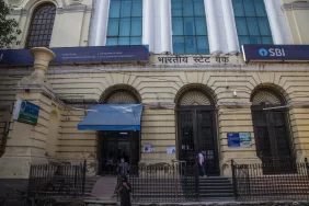 Hindistan'ın en büyük bankasında sızıntı: Müşteri verileri çalındı