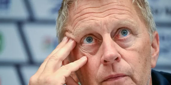 İrlanda-İsrail maçı oynanacak mı? Hallgrimsson tartışmalara noktayı koydu