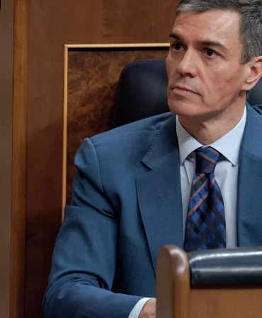 İspanya'da siyasi kriz: Meclis feshedildi, erken seçim kararı