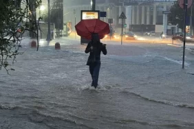 İstanbul'da 41 yılın rekoru kırıldı: Felaketin bilançosu ağır