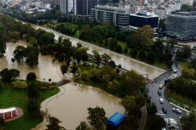 İstanbul için peş peşe alarm: Yeni sağanak dalgası geliyor!