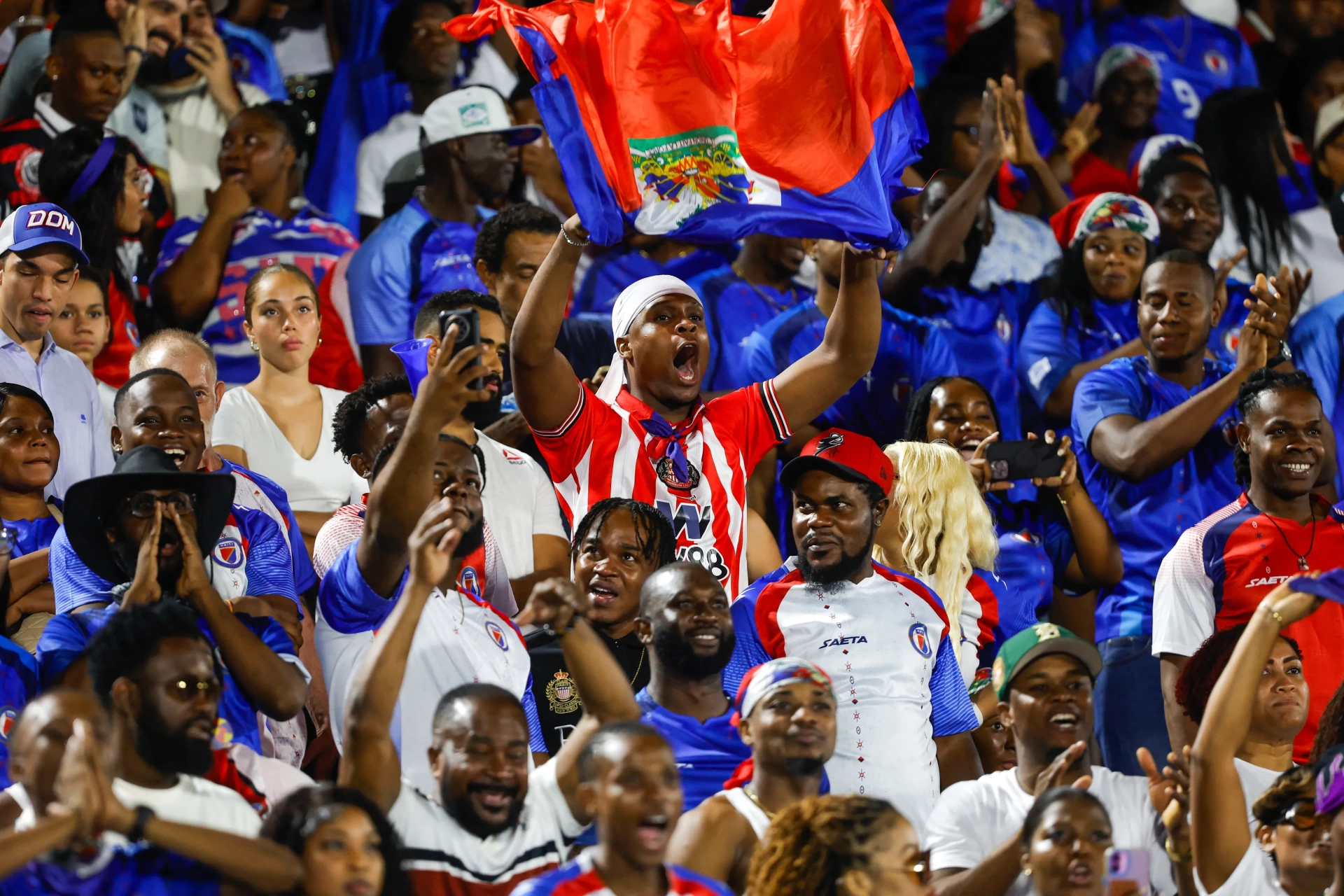 Karayipler'de kriz: Dominik ile Haiti arasında maç gerilimi