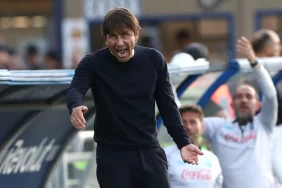Kırmızı Şeytanlar için acı reçete: Manchester United Conte'ye mi gidiyor?