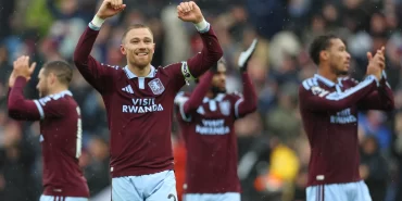 Lidere ilk çelme: Aston Villa, Manchester City'yi yıktı