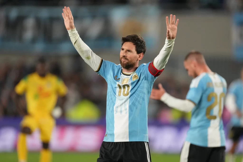 Lionel Messi'den gözyaşlarıyla veda: Bir devir resmen bitti