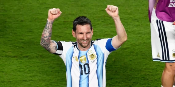 Lionel Messi’den veda maçı: Arjantin ile 4 tarihi rekor kırdı