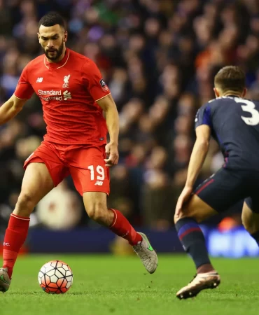 Liverpool ve Süper Lig'in eski yıldızı LinkedIn'de iş arıyor