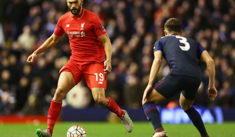 Liverpool ve Süper Lig'in eski yıldızı LinkedIn'de iş arıyor